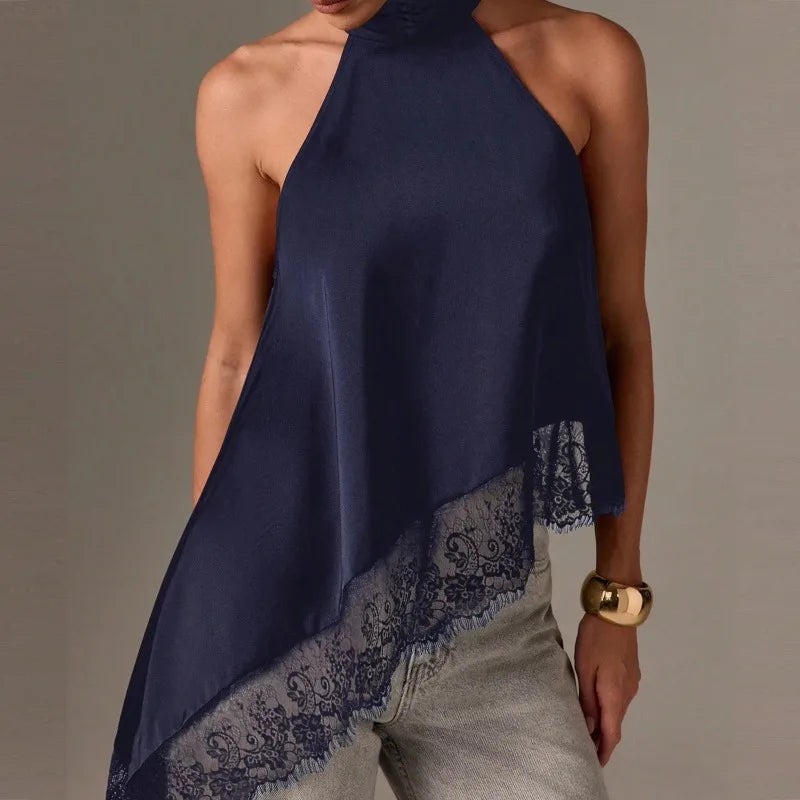 Top elegante de satén para mujer, cuello halter, sin mangas, con encaje asimétrico y caída irregular; blusa formal de vestir para oficina, fiesta o uso diario.