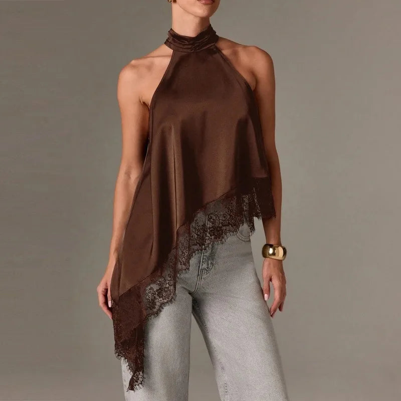 Top elegante de satén para mujer, cuello halter, sin mangas, con encaje asimétrico y caída irregular; blusa formal de vestir para oficina, fiesta o uso diario.